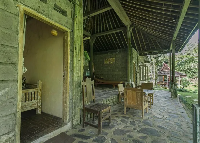 ホリデーパーク Tepi Sawah & Retreat 2*